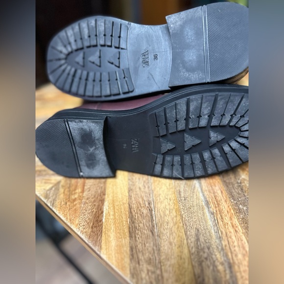 Zara Boots Tall Buckled Leather Burgundy Zip Up Tall Boots Sz 6 - Picture 5 of 5